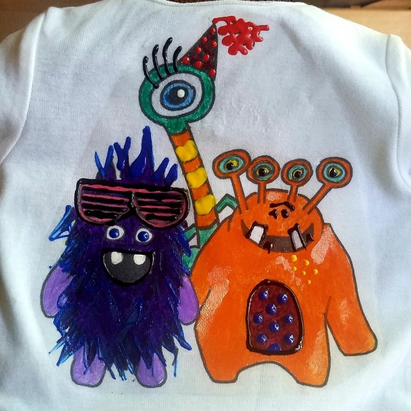 Party Monster onesie - Picture 2 of 2